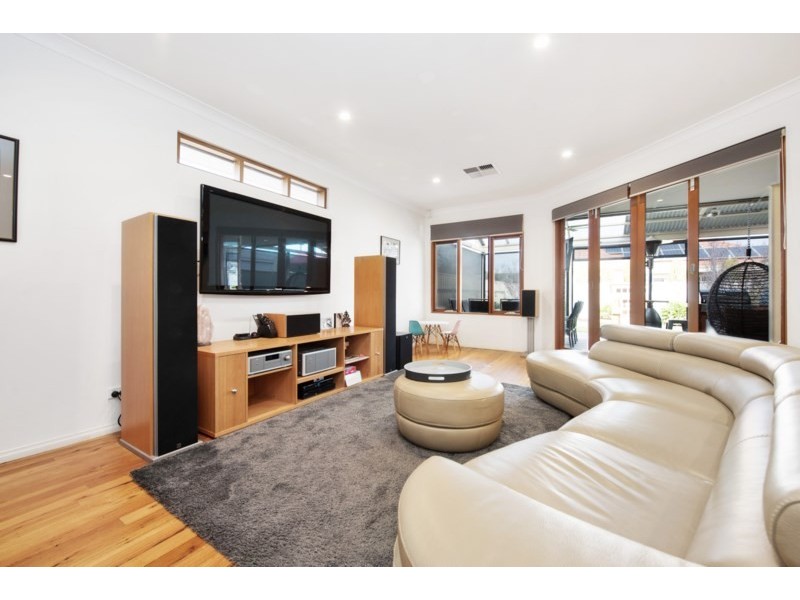 1 Davis Street, Woodville South SA 5011