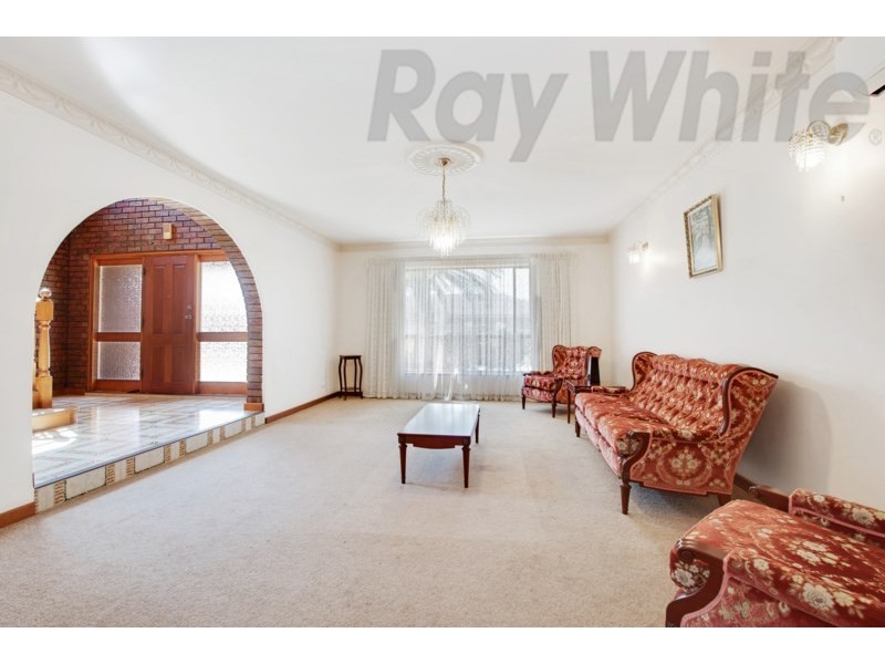 21 Birkdale Grove, West Lakes SA 5021