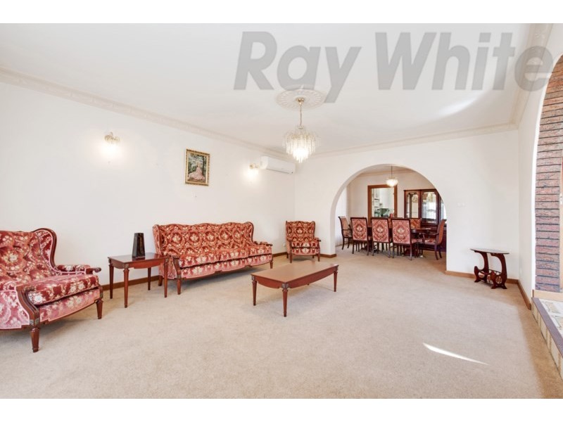 21 Birkdale Grove, West Lakes SA 5021