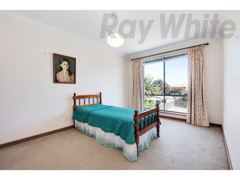 21 Birkdale Grove, West Lakes SA 5021