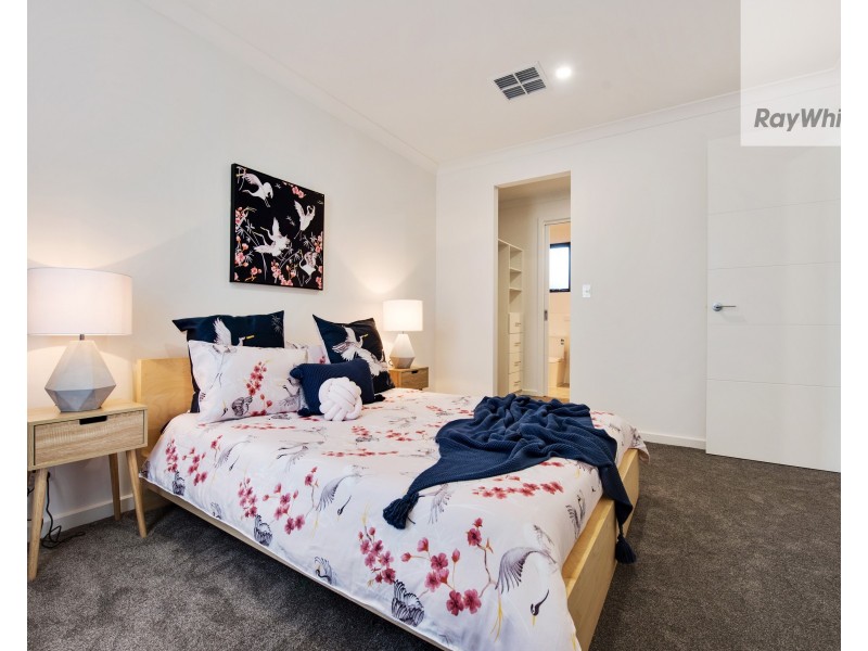 5A Lomond Court, West Lakes SA 5021