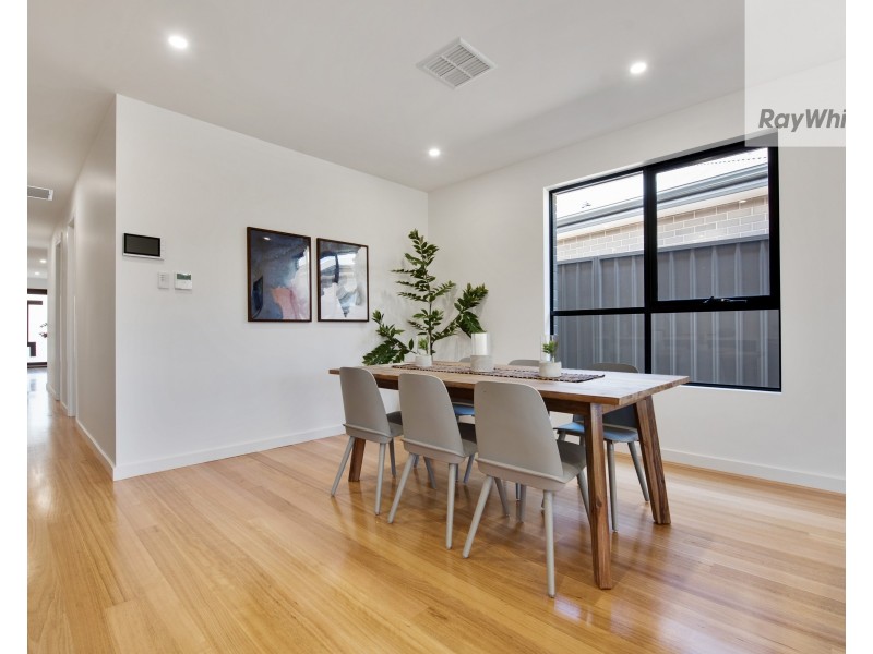 5A Lomond Court, West Lakes SA 5021