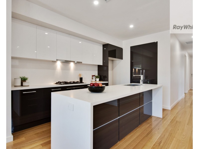 5A Lomond Court, West Lakes SA 5021