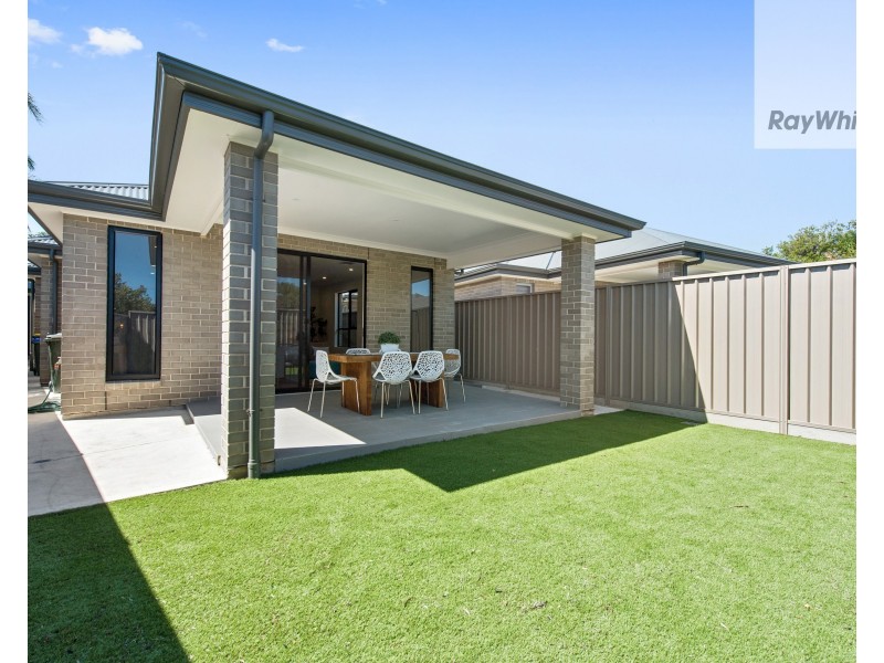 5A Lomond Court, West Lakes SA 5021