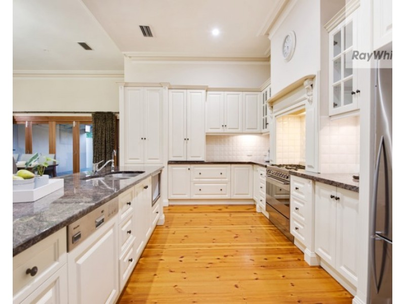 45 Hughes Street North, Woodville SA 5011