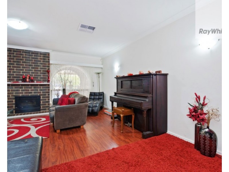 6 Travis Court, North Haven SA 5018