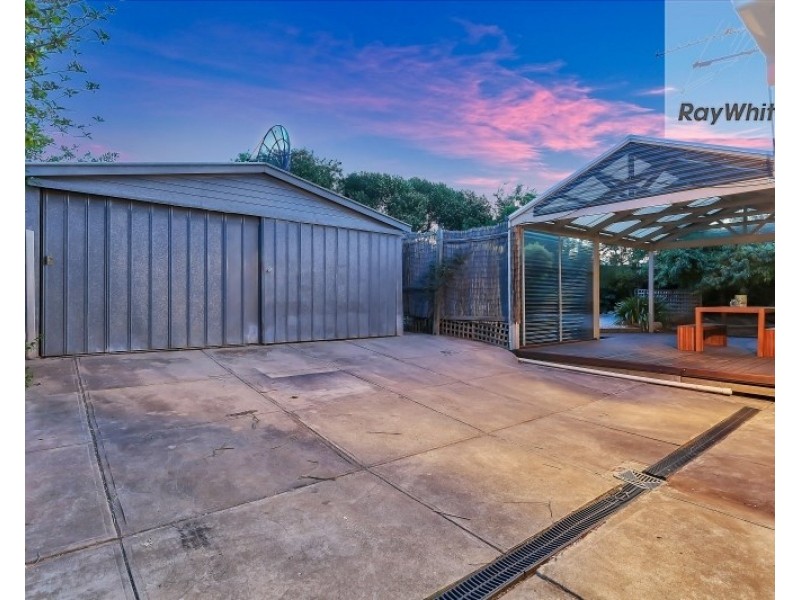 17 Ulaka Road, Ingle Farm SA 5098