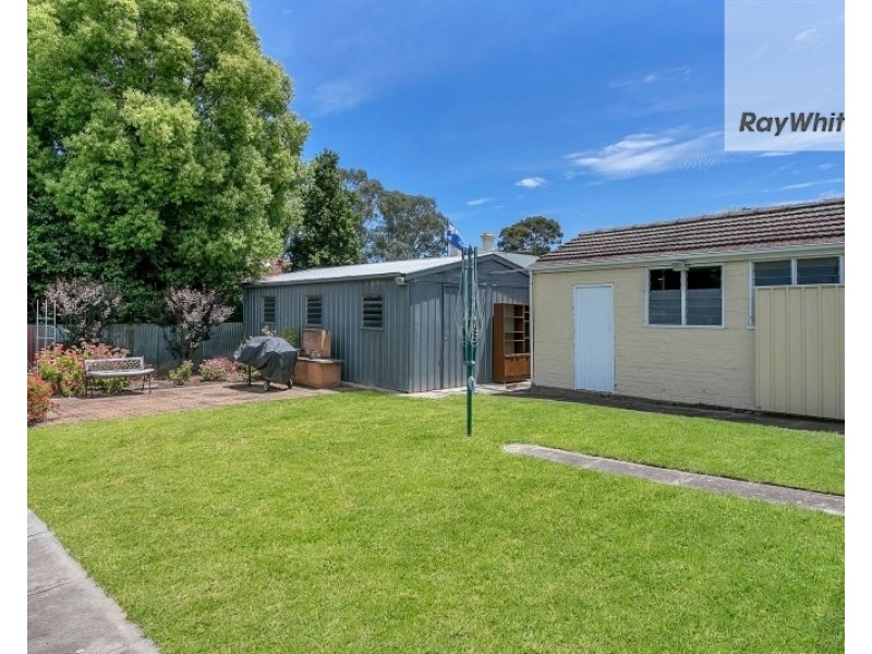 12 Harvey Street West, Woodville SA 5011