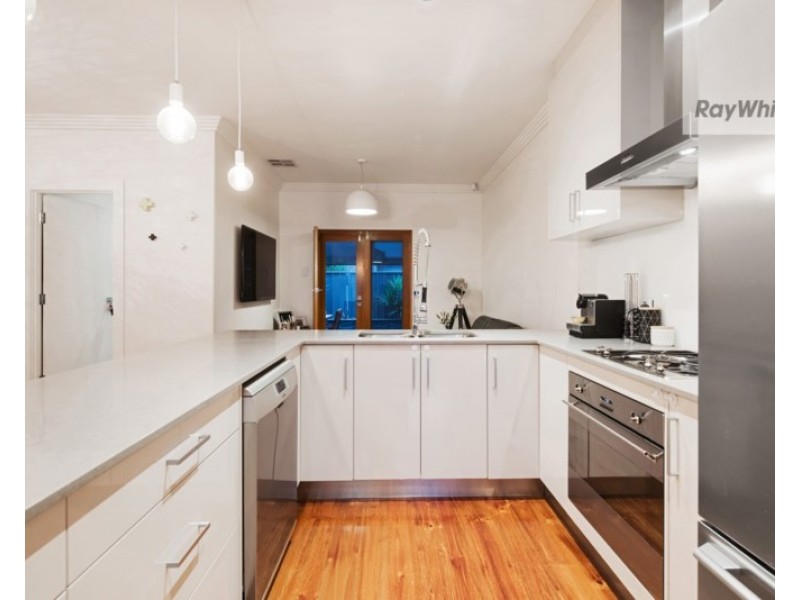 3/2 Norman Street, Findon SA 5023