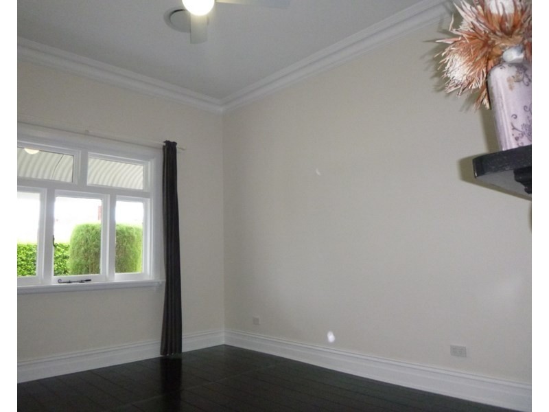 4 Reynolds Street, Rosewater SA 5013