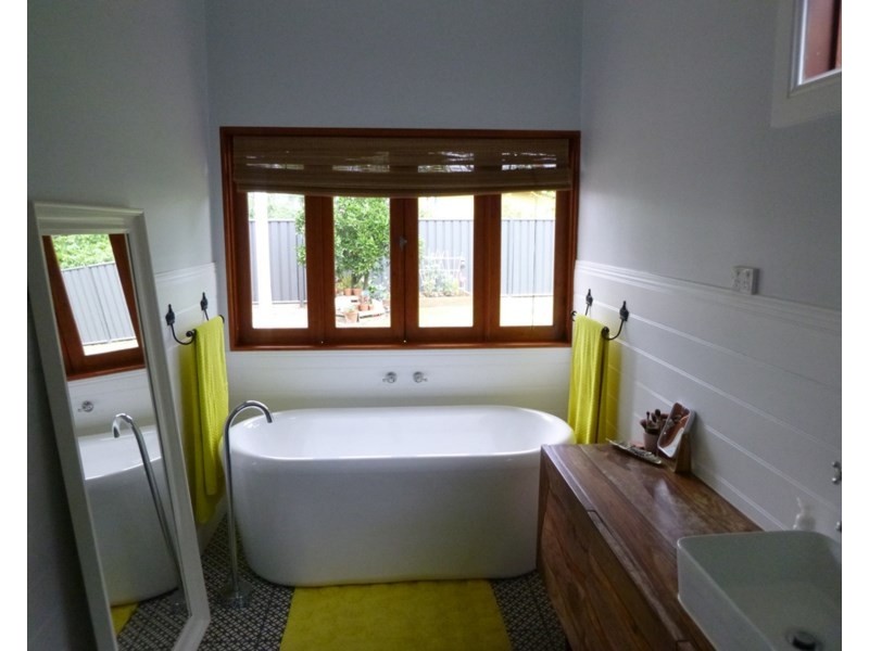 4 Reynolds Street, Rosewater SA 5013