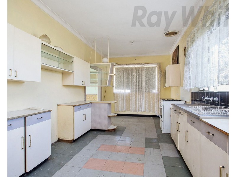 18 Lipsett Terrace, Brooklyn Park SA 5032