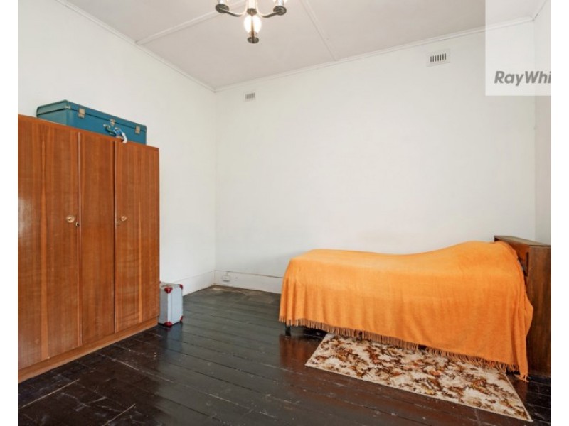 12 James Street, Cheltenham SA 5014