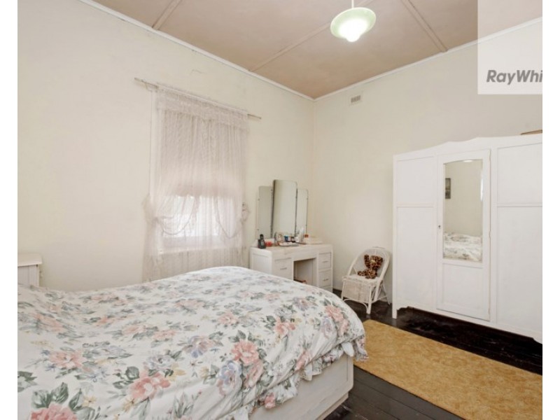 12 James Street, Cheltenham SA 5014