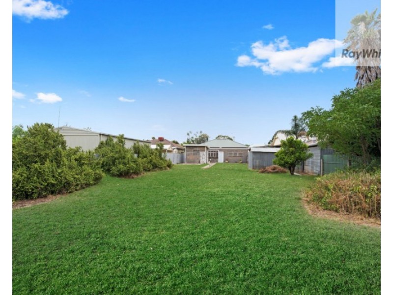 12 James Street, Cheltenham SA 5014