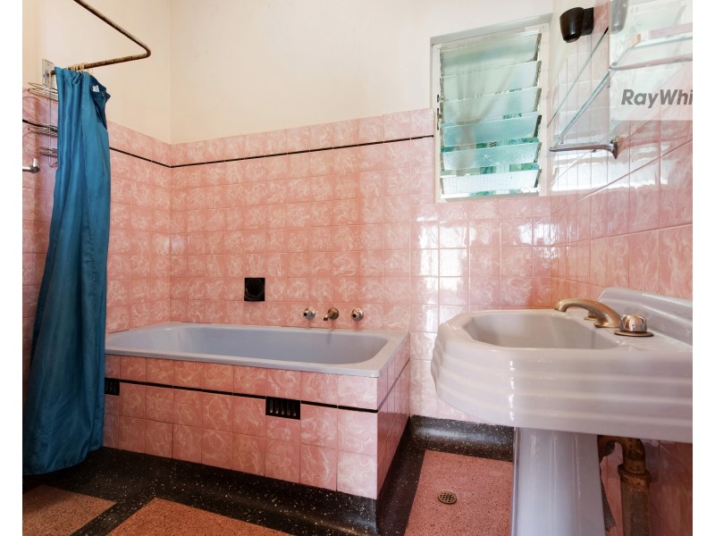 26 Seventh Avenue, Woodville Gardens SA 5012