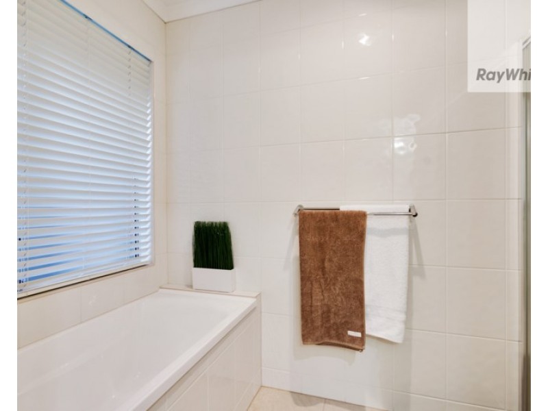 11 Southern Avenue, Mansfield Park SA 5012