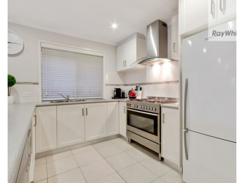 11 Southern Avenue, Mansfield Park SA 5012