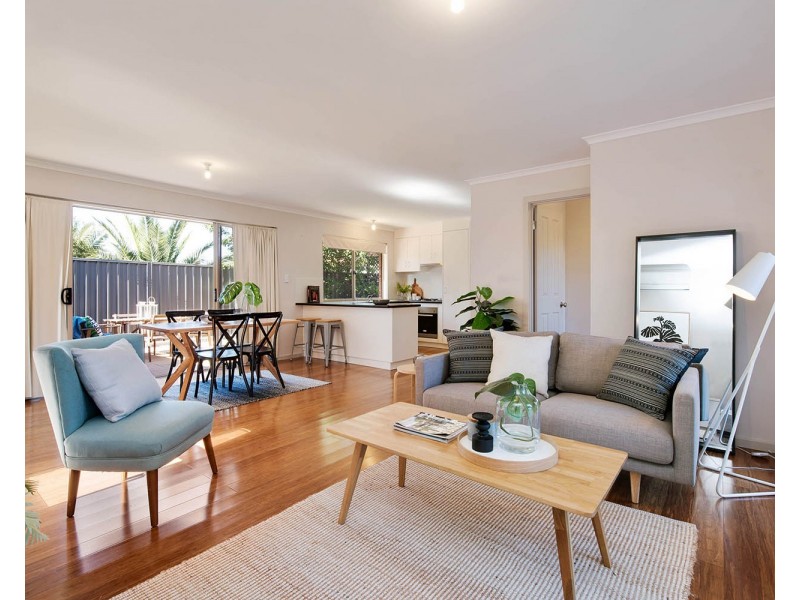 2/40 May Street, Albert Park SA 5014