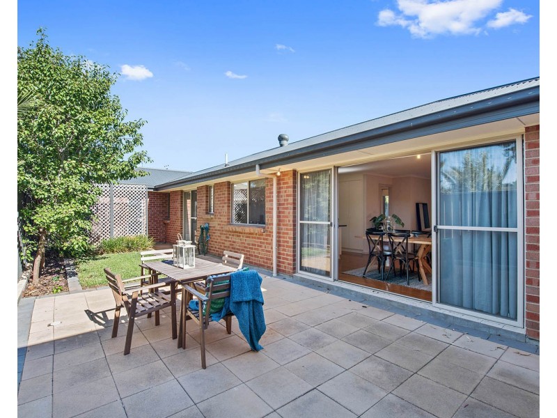2/40 May Street, Albert Park SA 5014