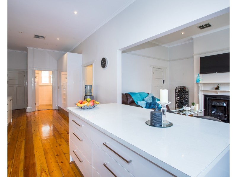 4 Scotia Street, Croydon SA 5008