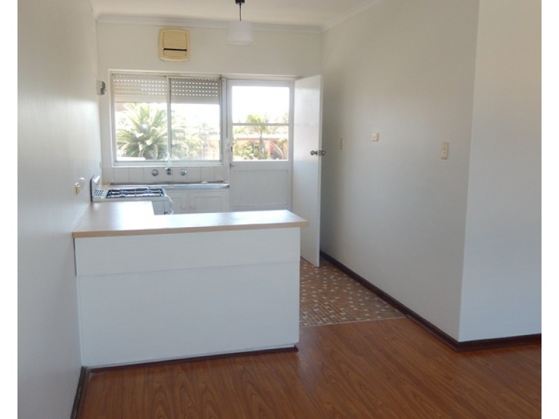 10/172 Seaview Road, Henley Beach South SA 5022