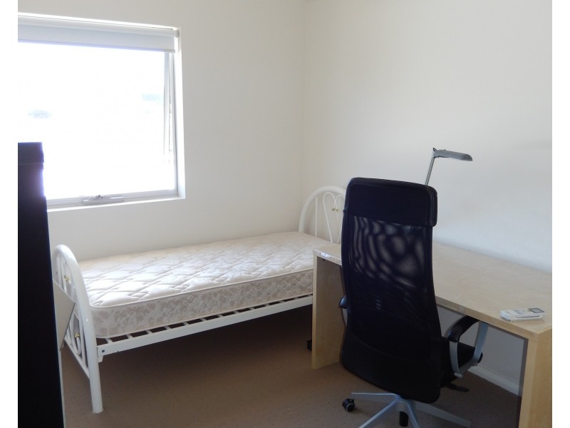 2/2 West Street, Hindmarsh SA 5007