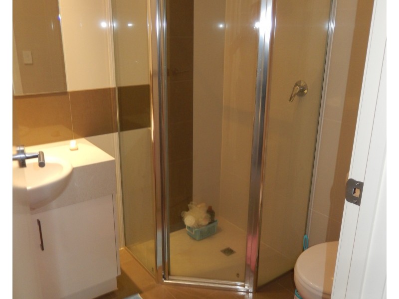 2/2 West Street, Hindmarsh SA 5007