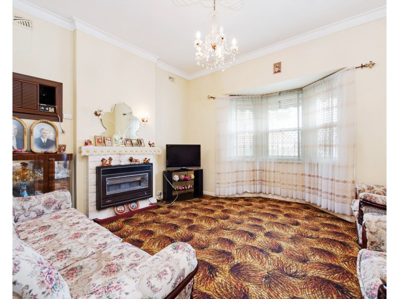 10 Rosemary Street, Woodville West SA 5011