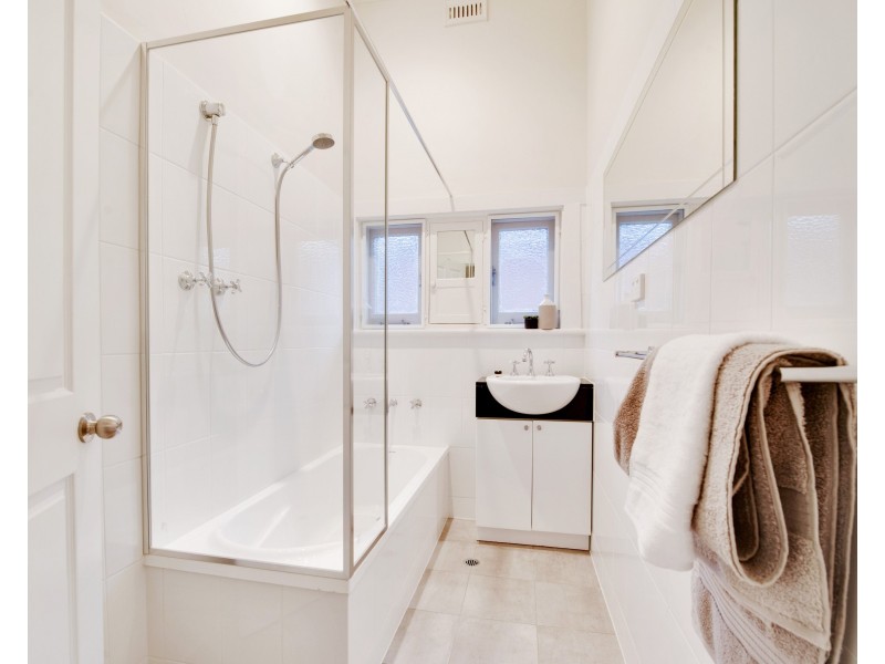 14 Brooker Court, Woodville Park SA 5011