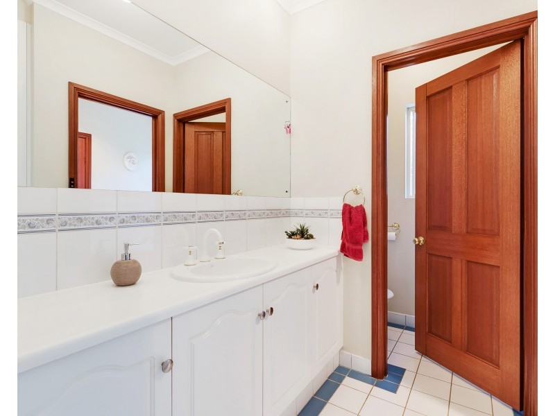 16 Connor Avenue, Woodville South SA 5011