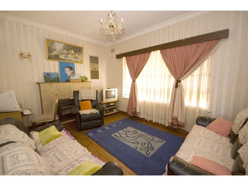 3 Cleve Street, Mansfield Park SA 5012