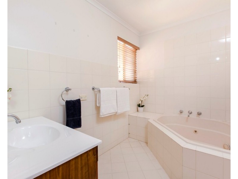 8/28 Linwood Court, Wynn Vale SA 5127