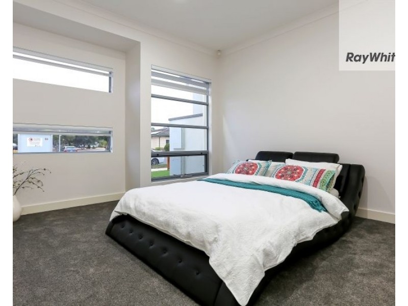 29a Lochside Drive, West Lakes SA 5021