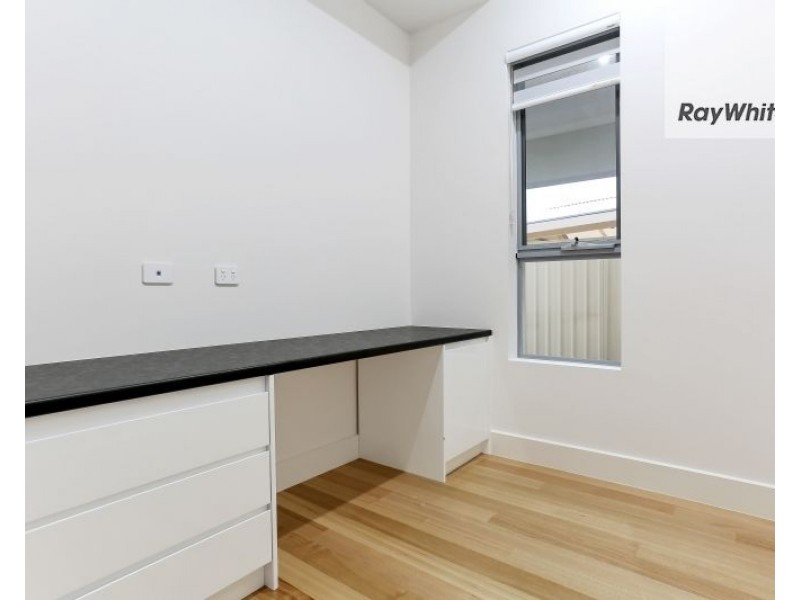 29a Lochside Drive, West Lakes SA 5021