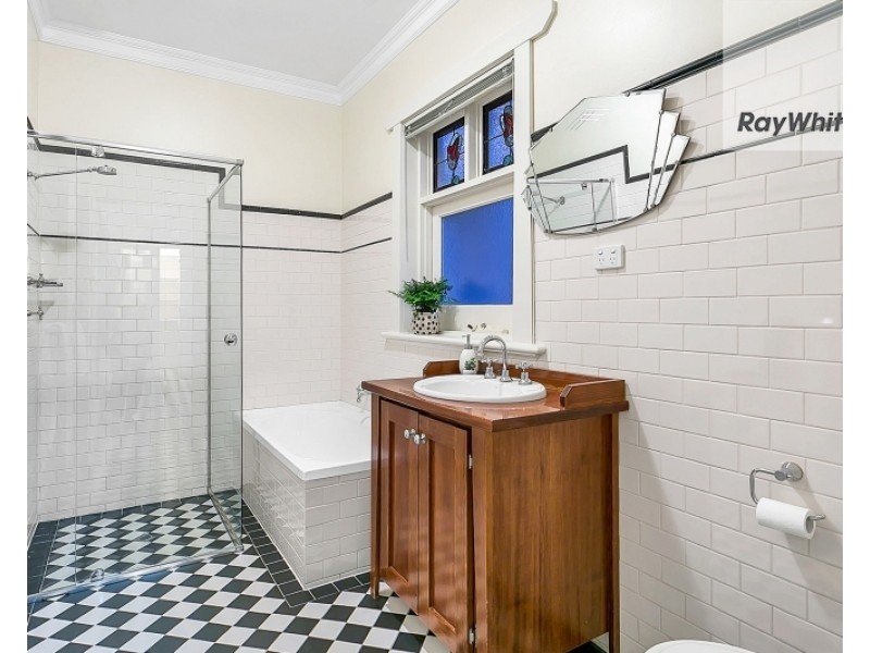 1 Victoria Street, Glandore SA 5037