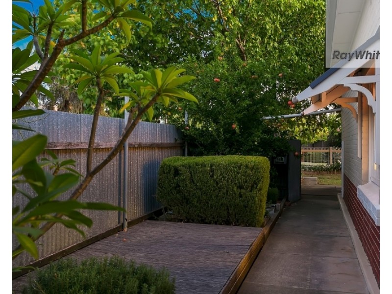 1 Victoria Street, Glandore SA 5037