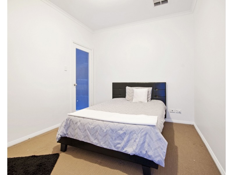 74 Cascades Drive, Mawson Lakes SA 5095