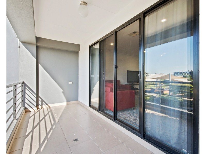 74 Cascades Drive, Mawson Lakes SA 5095