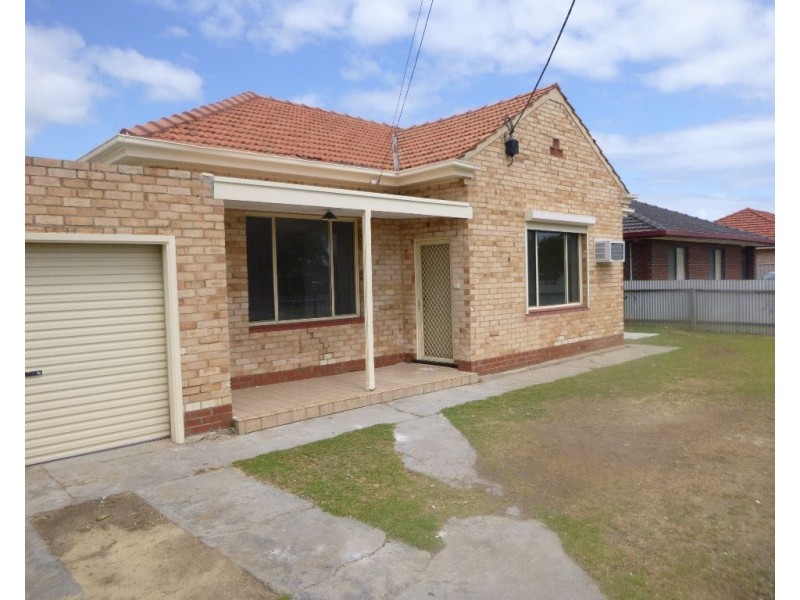 11 Seaton Terrace, Seaton SA 5023