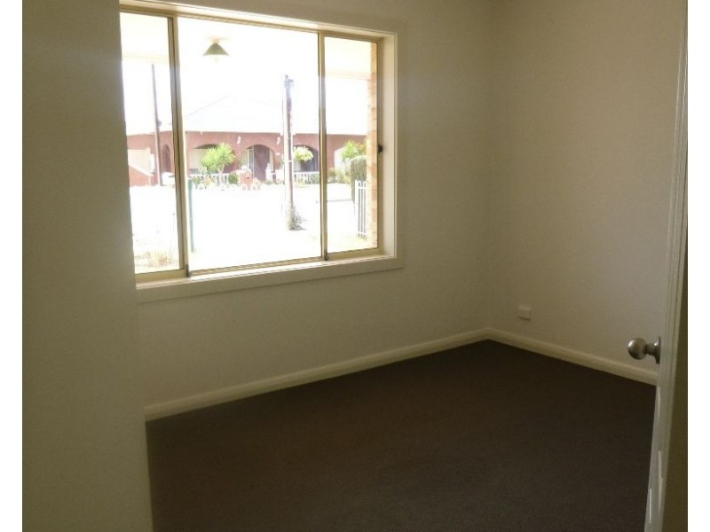 11 Seaton Terrace, Seaton SA 5023