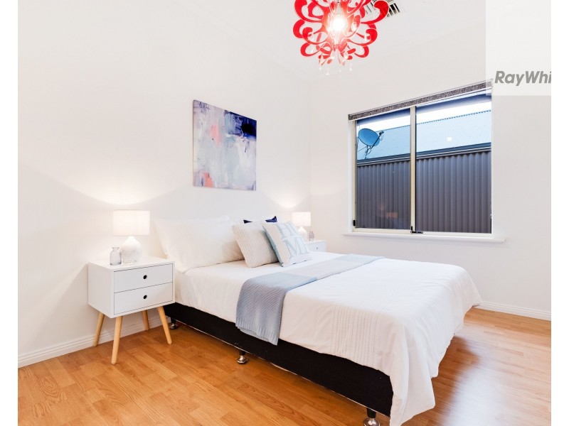 69 Dudley Street, Mansfield Park SA 5012