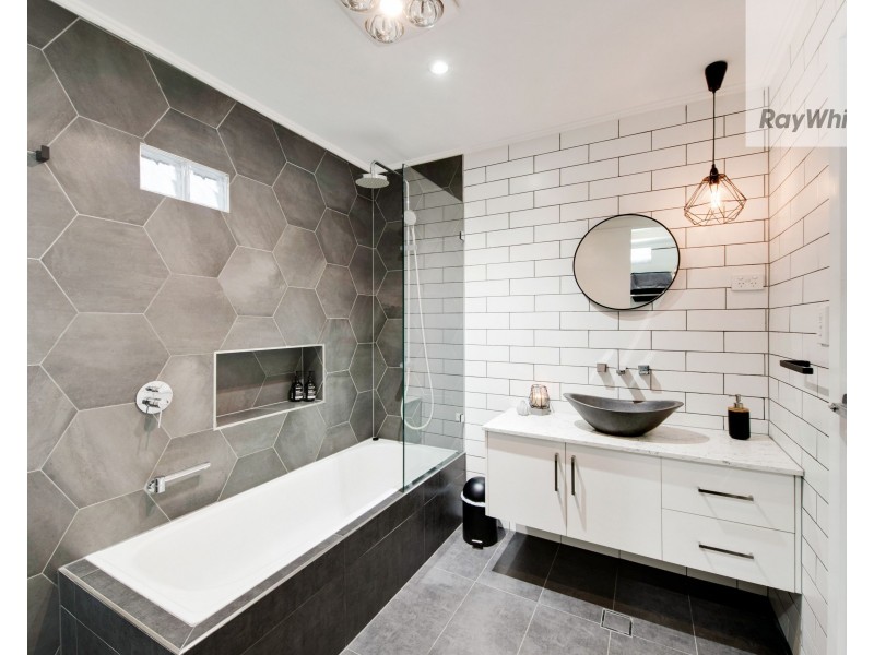 12/80 Military Road, Tennyson SA 5022