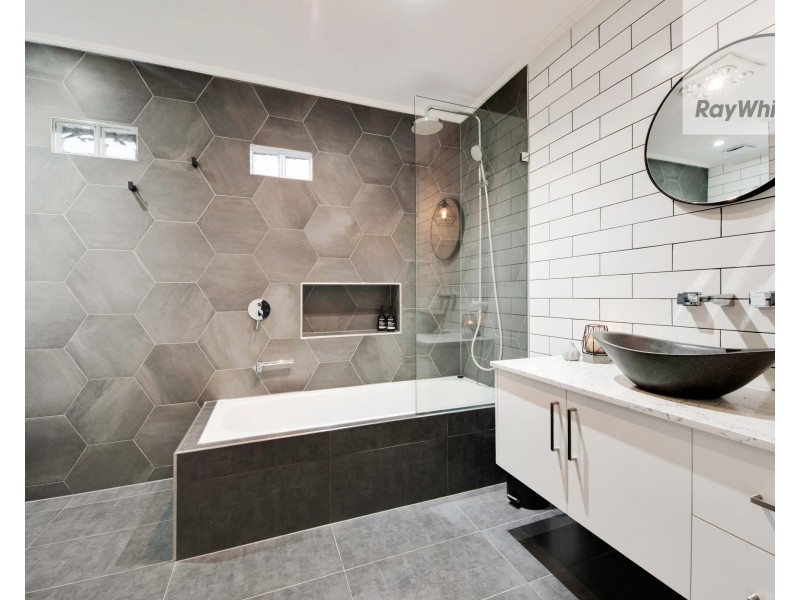 12/80 Military Road, Tennyson SA 5022