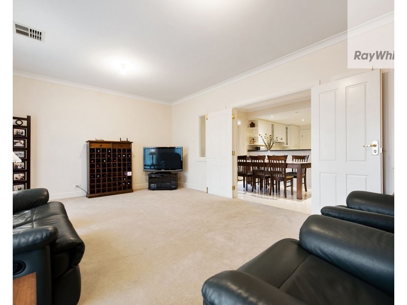 16 Pioneer Street, Seaton SA 5023