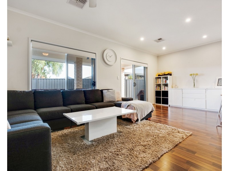 31 Cardiff Street, Woodville West SA 5011