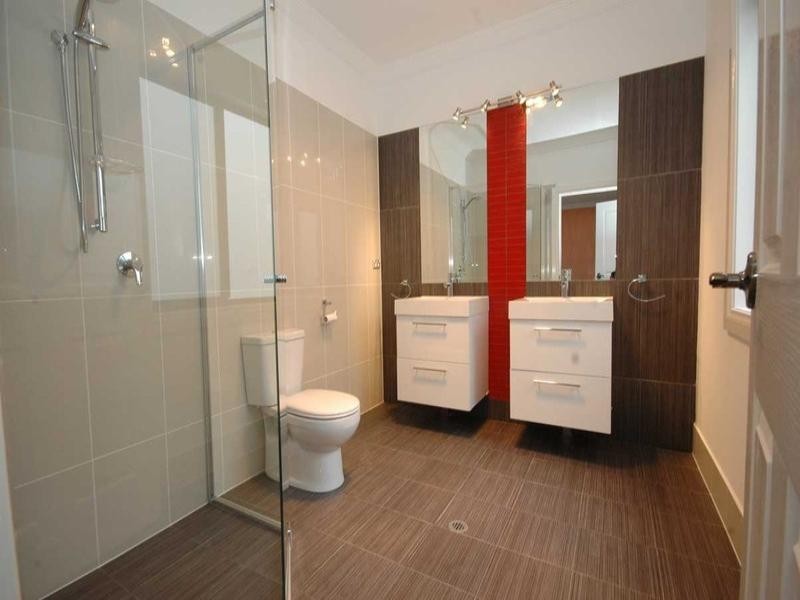 10 McKenzie Circuit, Mawson Lakes SA 5095