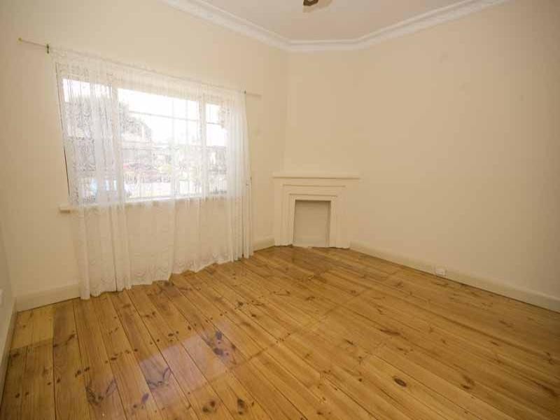 37 Sunbeam Road, Croydon Park SA 5008