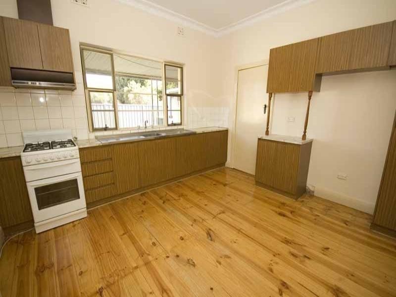 37 Sunbeam Road, Croydon Park SA 5008