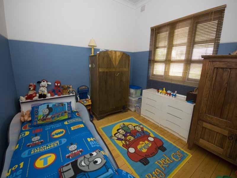 1 Fifth Avenue, Seaton SA 5023